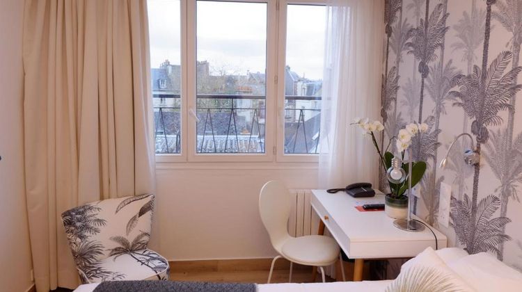 Hotel Moderna Cherbourg Room