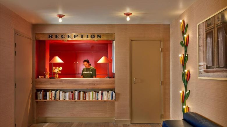 Hotel De La Boetie Lobby. Images powered by <a href="https://iceportal.shijigroup.com" target="_blank" rel="noopener">Ice Portal</a>.