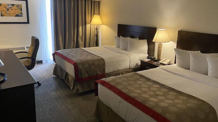 Ramada by Wyndham Albuquerque Midtown Room