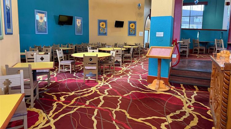 Ramada by Wyndham Albuquerque Midtown Restaurant
