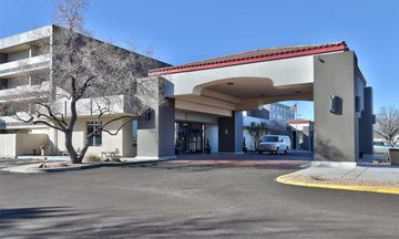 Ramada by Wyndham Albuquerque Midtown