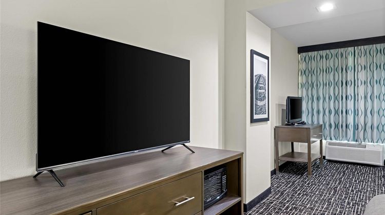 Quality Inn & Suites Colorado City Suite