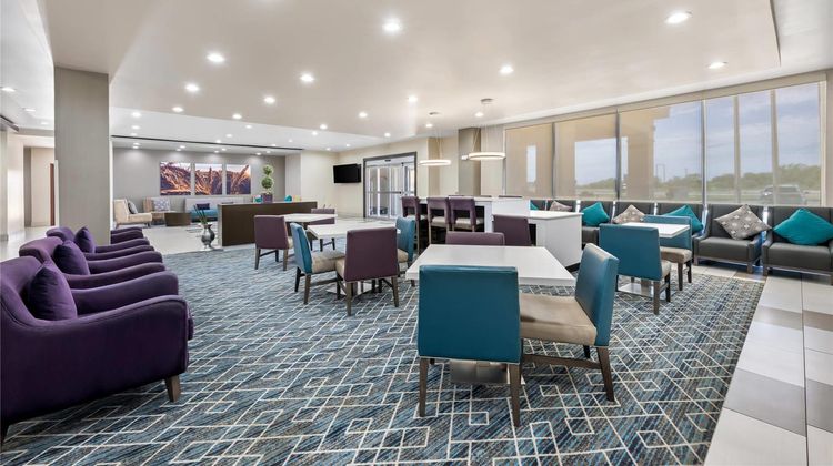 Quality Inn & Suites Colorado City Lobby