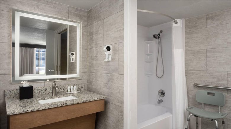 <b>The Harrison Hotel Downtown Hollywood Room</b>. Images powered by <a href="https://iceportal.shijigroup.com/" title="IcePortal" target="_blank">IcePortal</a>.