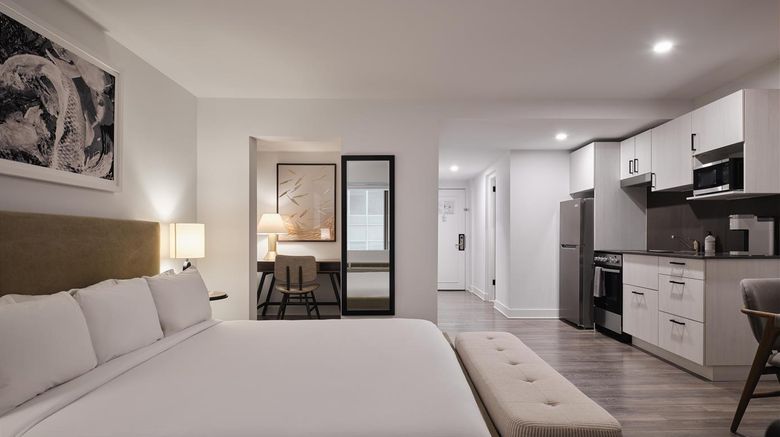 <b>The Arlo Hotel, BW Signature Collection Room</b>. Images powered by <a href="https://iceportal.shijigroup.com/" title="IcePortal" target="_blank">IcePortal</a>.
