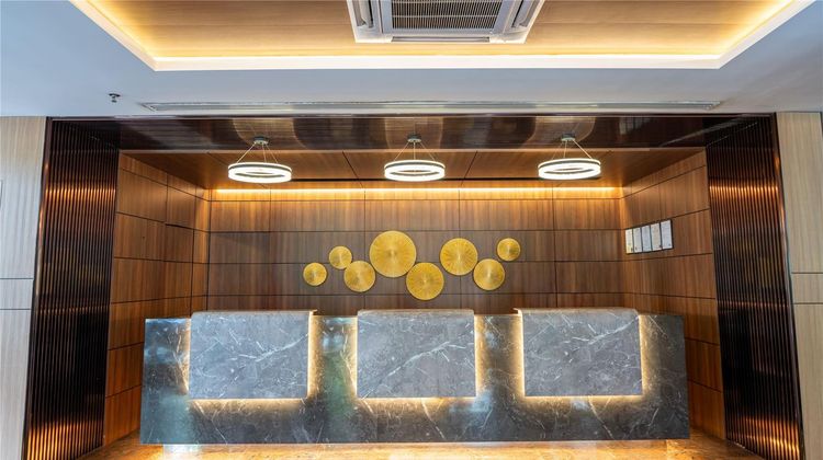 Howard Johnson Kota Kinabalu City Centre Lobby