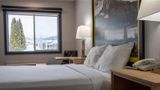 Super 8 by Wyndham Clearwater BC Room