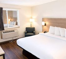 Baymont by Wyndham Sault Ste Marie Room