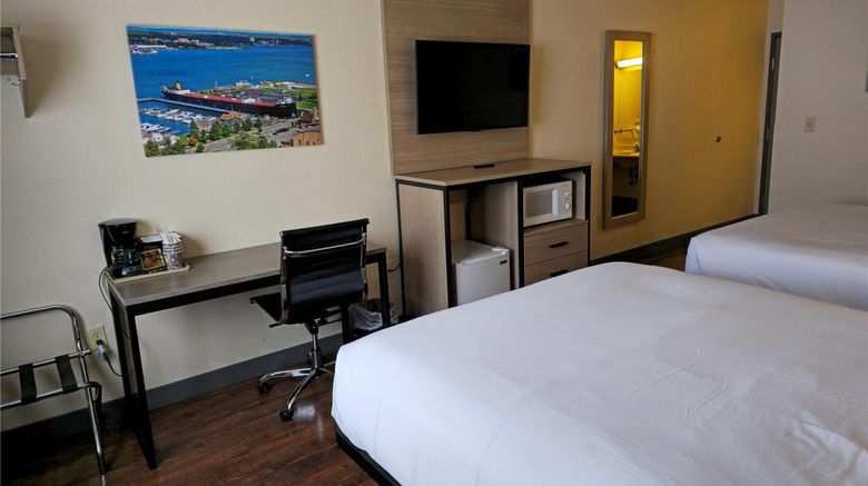 <b>Baymont by Wyndham Sault Ste Marie Room</b>. Images powered by <a href="https://iceportal.shijigroup.com/" title="IcePortal" target="_blank">IcePortal</a>.
