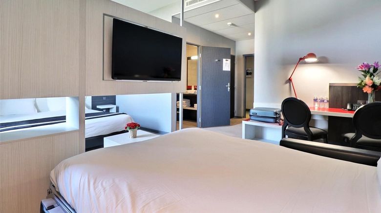 <b>Hotel des Lumieres Room</b>. Images powered by <a href="https://iceportal.shijigroup.com/" title="IcePortal" target="_blank">IcePortal</a>.