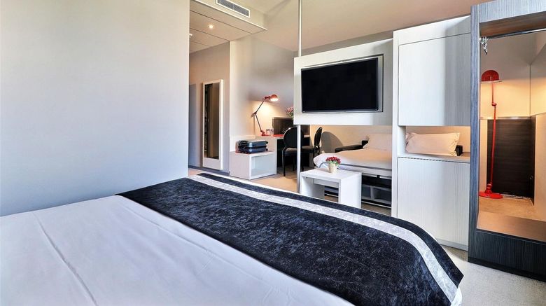 <b>Hotel des Lumieres Room</b>. Images powered by <a href="https://iceportal.shijigroup.com/" title="IcePortal" target="_blank">IcePortal</a>.