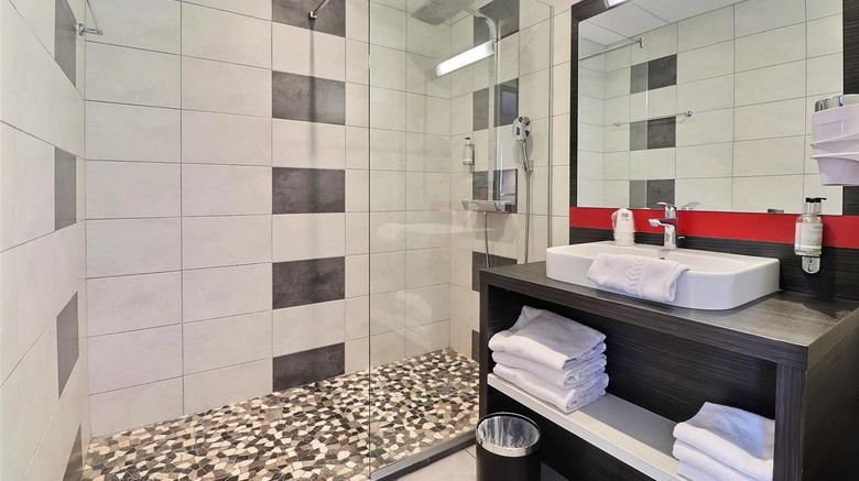 <b>Hotel des Lumieres Room</b>. Images powered by <a href="https://iceportal.shijigroup.com/" title="IcePortal" target="_blank">IcePortal</a>.
