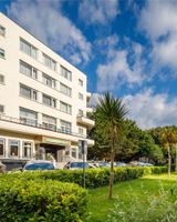 Queens Hotel & Spa