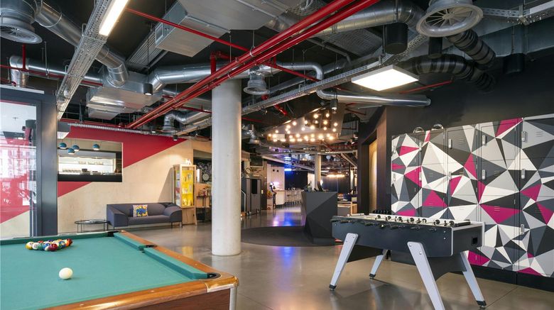 <b>Pestana Brussels Schuman Lobby</b>. Images powered by <a href="https://iceportal.shijigroup.com/" title="IcePortal" target="_blank">IcePortal</a>.