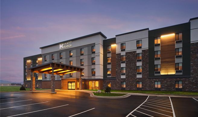 Hyatt Studios Kalispell Exterior