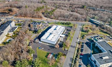 Latitude Suites Tinton Falls