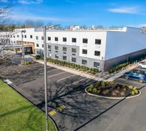 Latitude Suites Tinton Falls Exterior
