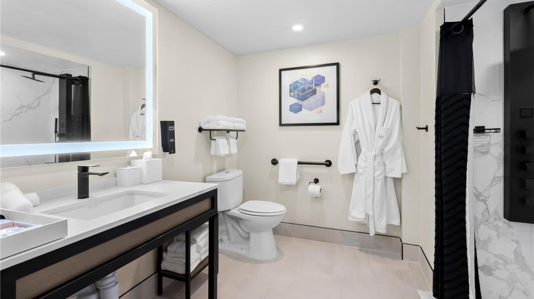 <b>Latitude Suites Tinton Falls Room</b>. Images powered by <a href="https://iceportal.shijigroup.com/" title="IcePortal" target="_blank">IcePortal</a>.