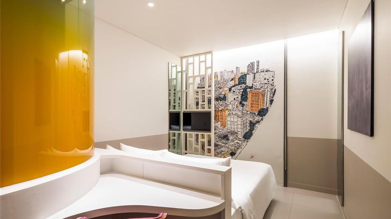 <b>Wink Saigon Centre, Unscripted by Hyatt Room</b>. Images powered by <a href="https://iceportal.shijigroup.com/" title="IcePortal" target="_blank">IcePortal</a>.