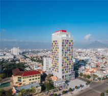 Wink Tuy Hoa Beach Exterior