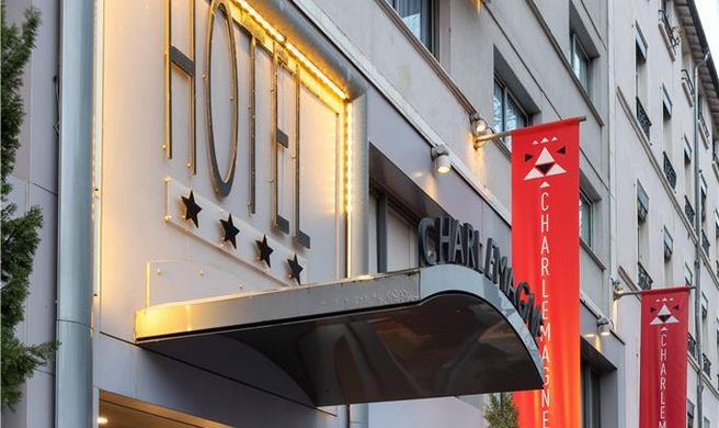 Hotel Charlemagne Exterior