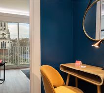 Hotel Charlemagne Room