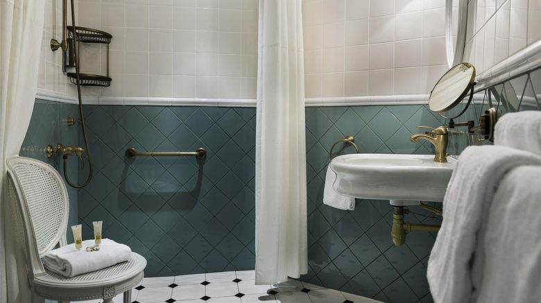 <b>Hotel de Neuve Room</b>. Images powered by <a href="https://iceportal.shijigroup.com/" title="IcePortal" target="_blank">IcePortal</a>.