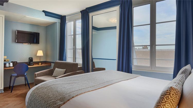 Hotel de Neuve Room