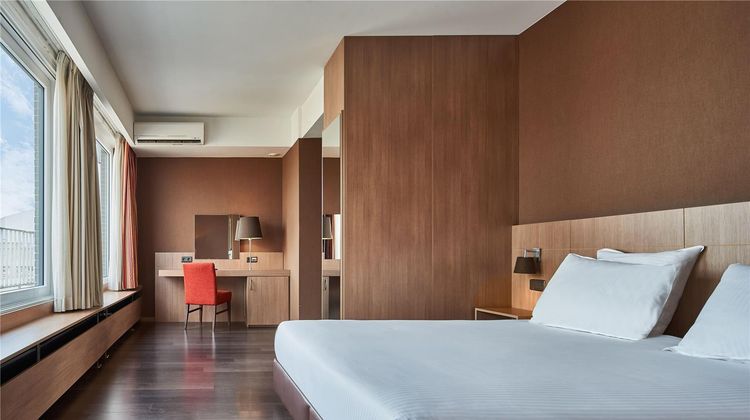 Theater Hotel Room