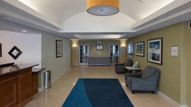 Sleep Inn & Suites Lobby