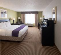 Sleep Inn & Suites Room