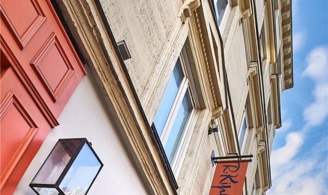 R Kipling Hotel Exterior