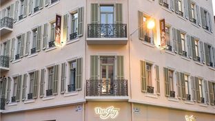 The Jay Hotel by HappyCulture