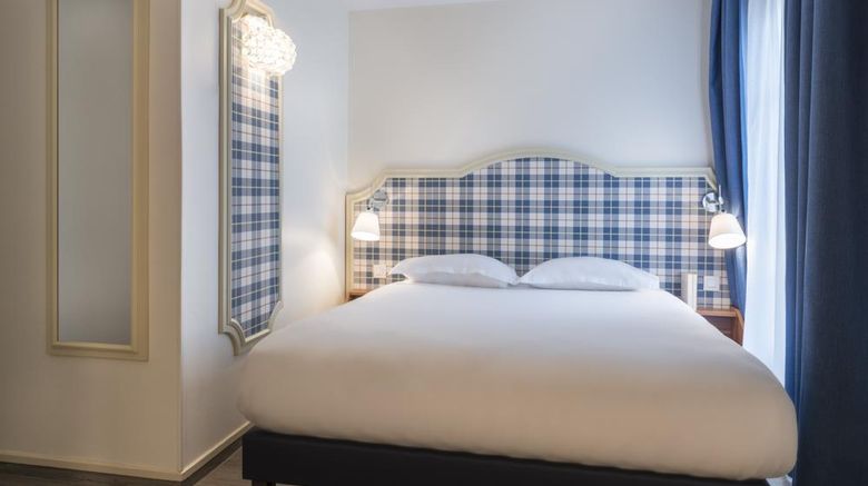 <b>Hotel Boris V Room</b>. Images powered by <a href="https://iceportal.shijigroup.com/" title="IcePortal" target="_blank">IcePortal</a>.