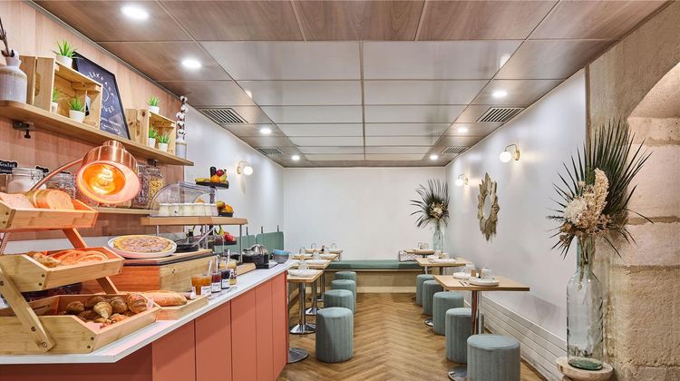 Cervantes Hotel Restaurant