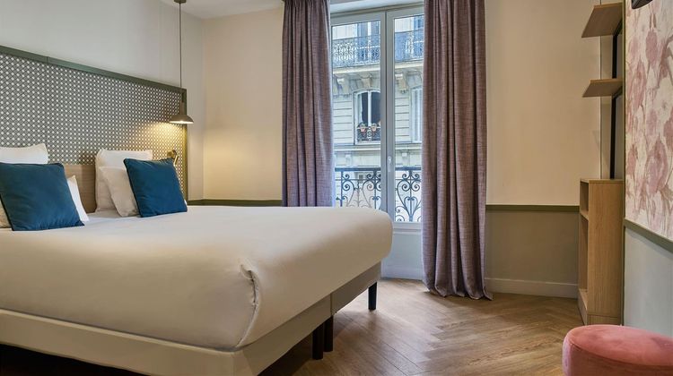Cervantes Hotel Room