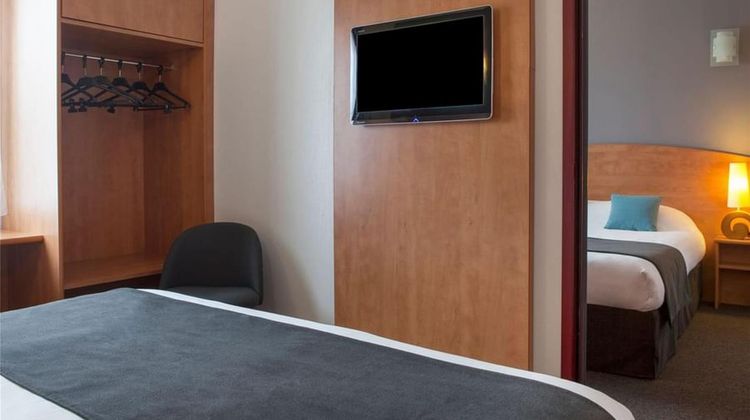 Brit Hotel Bressuire Room