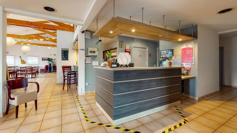 <b>Brit Hotel Ever Route 64 Tarbes Ibos Lobby</b>. Images powered by <a href="https://iceportal.shijigroup.com/" title="IcePortal" target="_blank">IcePortal</a>.