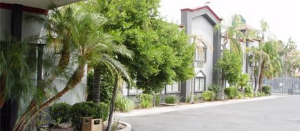 SureStay by Best Western Bakersfield Exterior