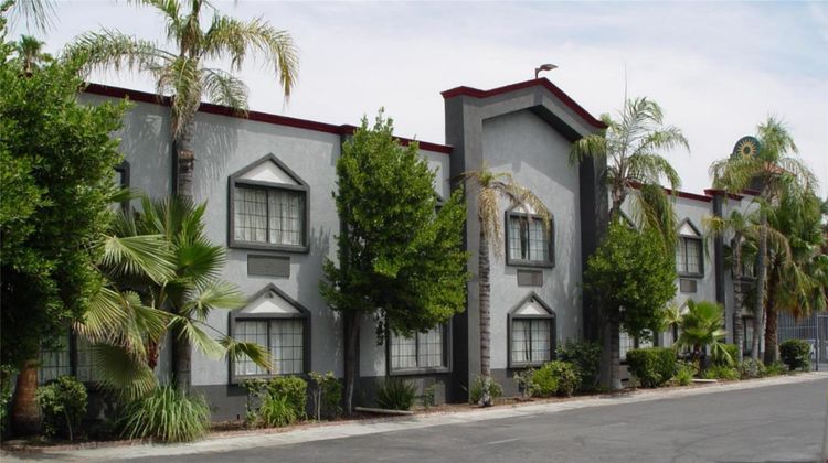 SureStay by Best Western Bakersfield Exterior