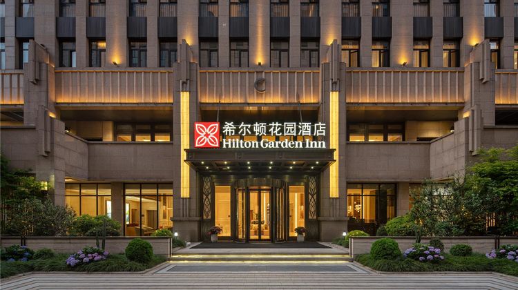 Hilton Garden Inn Shanghai Wujiaochang Exterior