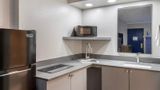 <b>Days Inn by Wyndham Victoria East Room</b>. Images powered by <a href="https://iceportal.shijigroup.com/" title="IcePortal" target="_blank">IcePortal</a>.