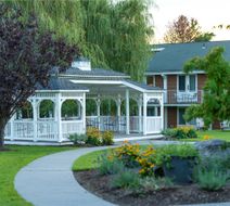 Sleepy Hollow Hotel & Conference Center Exterior