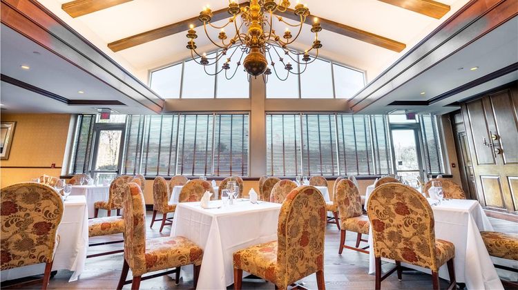 Sleepy Hollow Hotel & Conference Center Restaurant