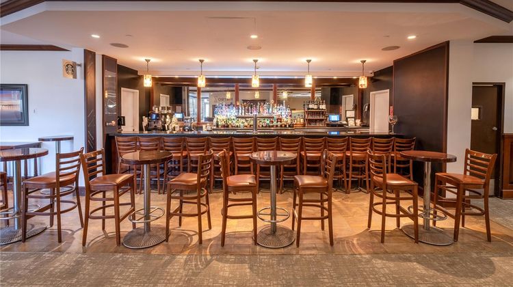 Sleepy Hollow Hotel & Conference Center Restaurant