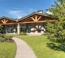 Sleepy Hollow Hotel & Conference Center Exterior