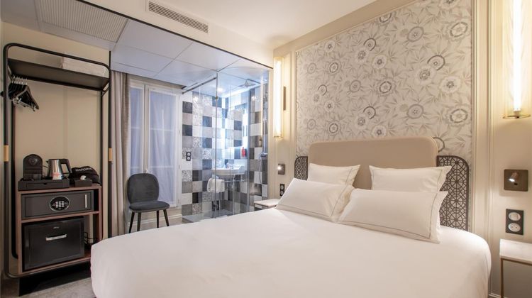 Elsa Hotel Paris Room