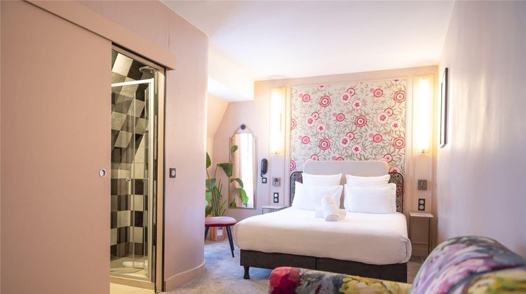Elsa Hotel Paris Room