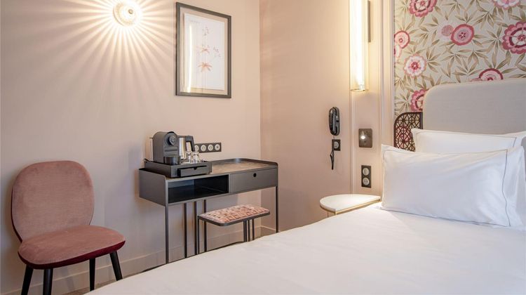 Elsa Hotel Paris Room
