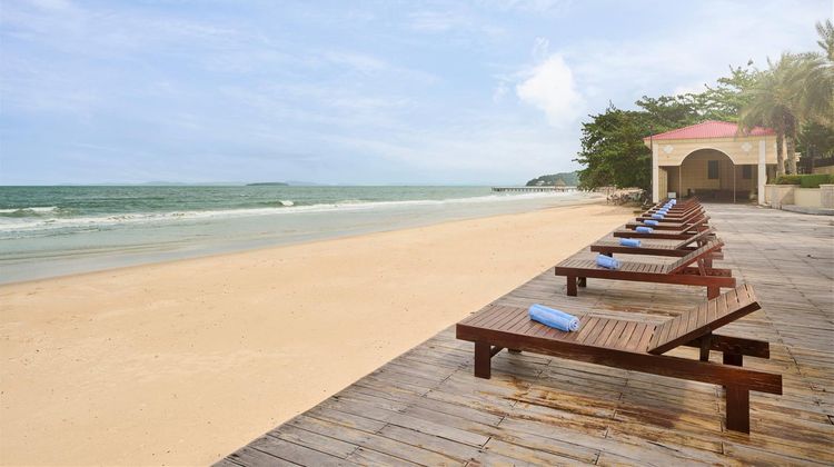 Howard Johnson by Wyndham Sihanoukville Beach